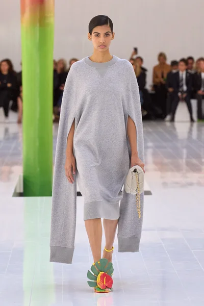 Look 39